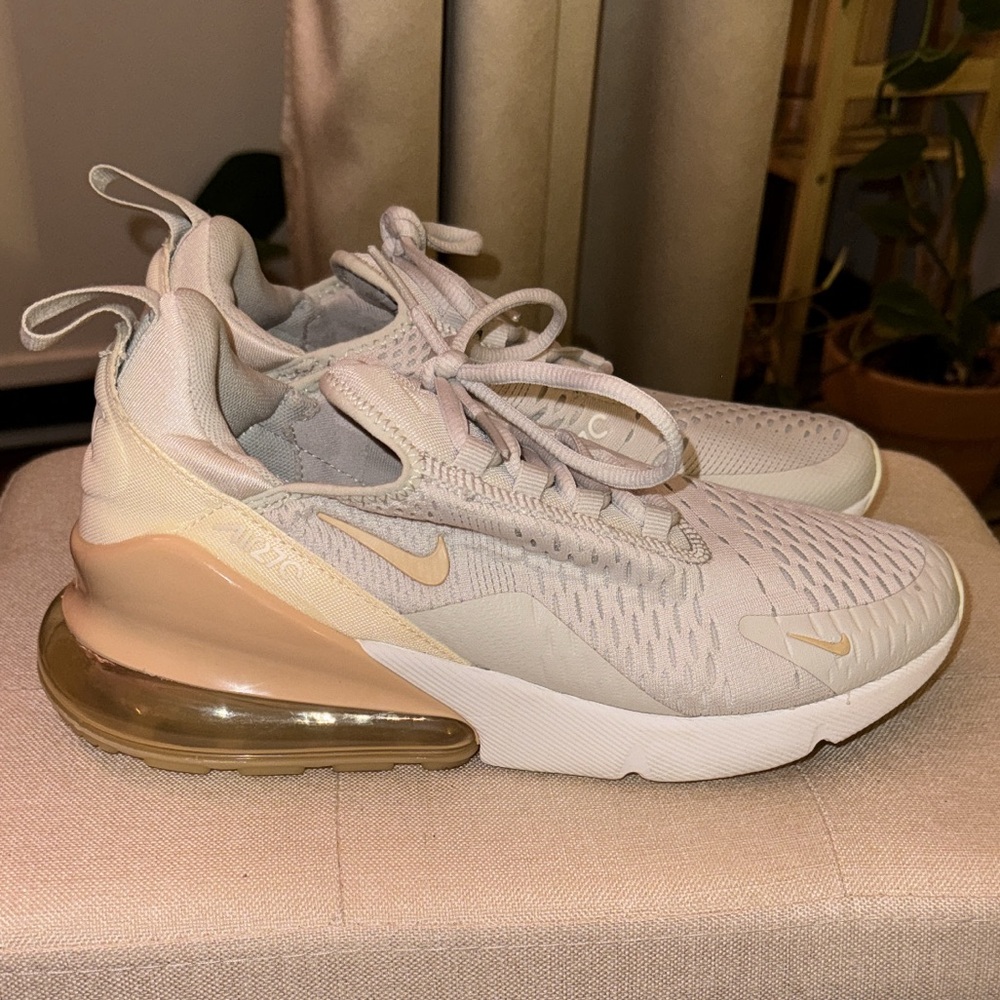 Nike Air Max 270